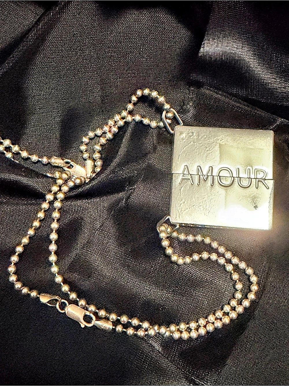 Hermès "Symbole" (also known as the "1+1=1" or "Amour") Collection.